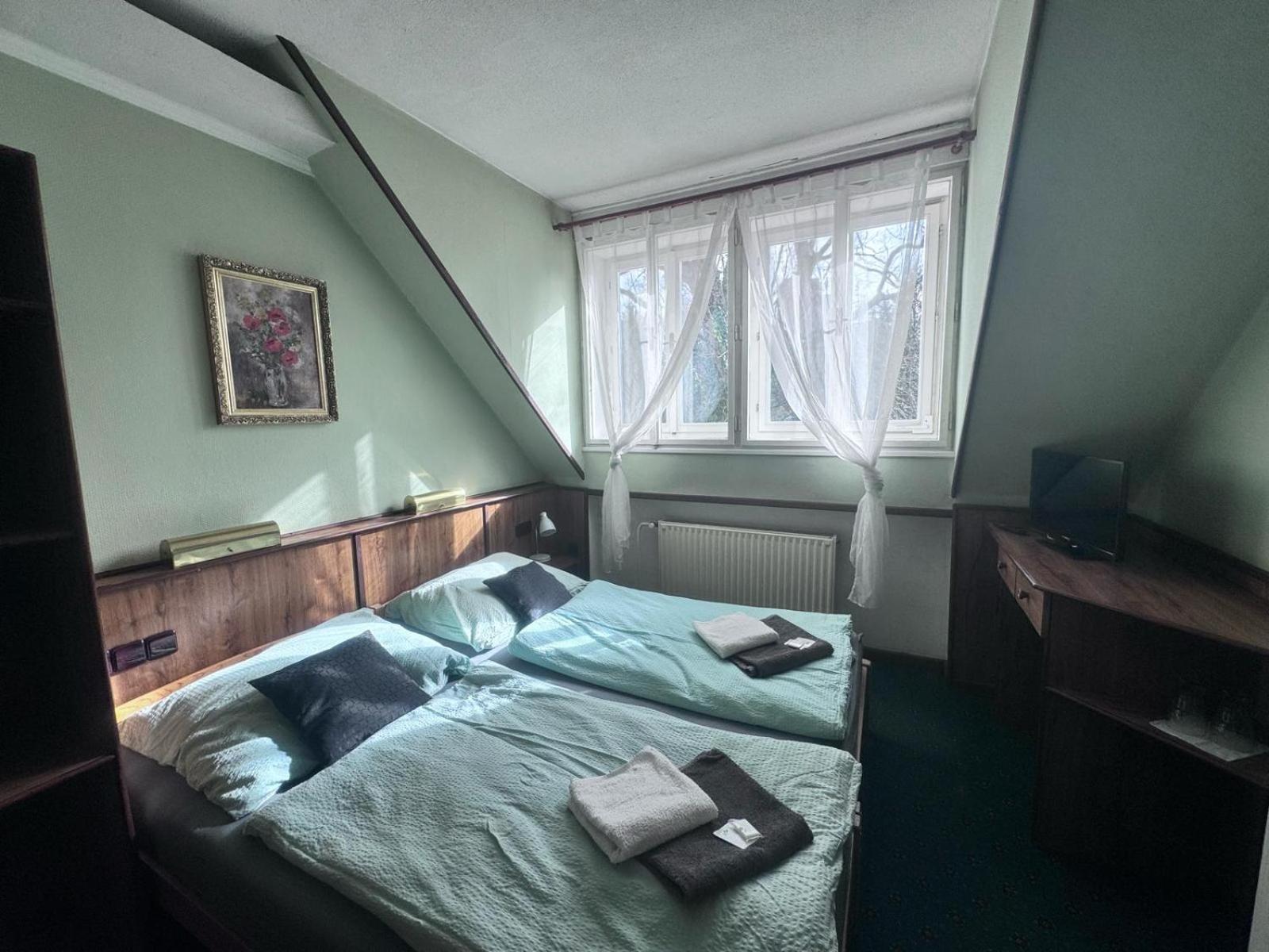 Penzion Landstejnsky Dvur Slavonice Esterno foto