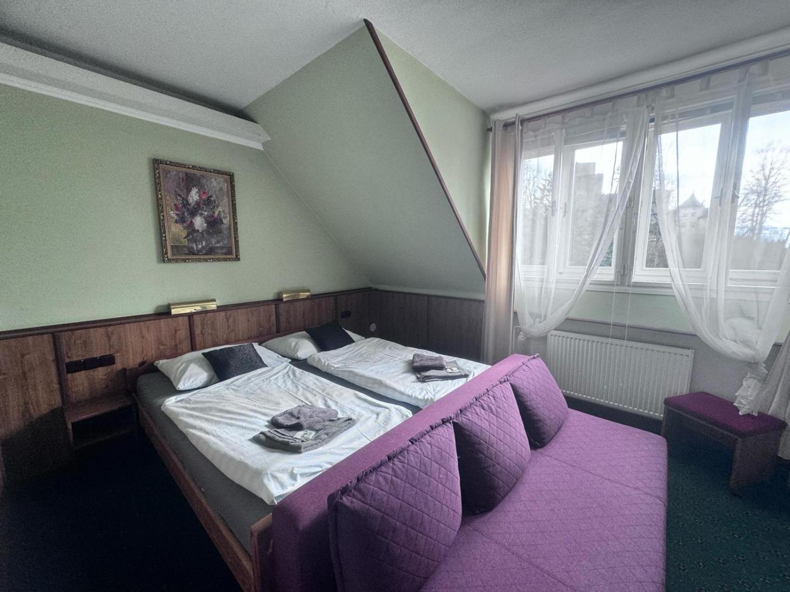 Penzion Landstejnsky Dvur Slavonice Esterno foto